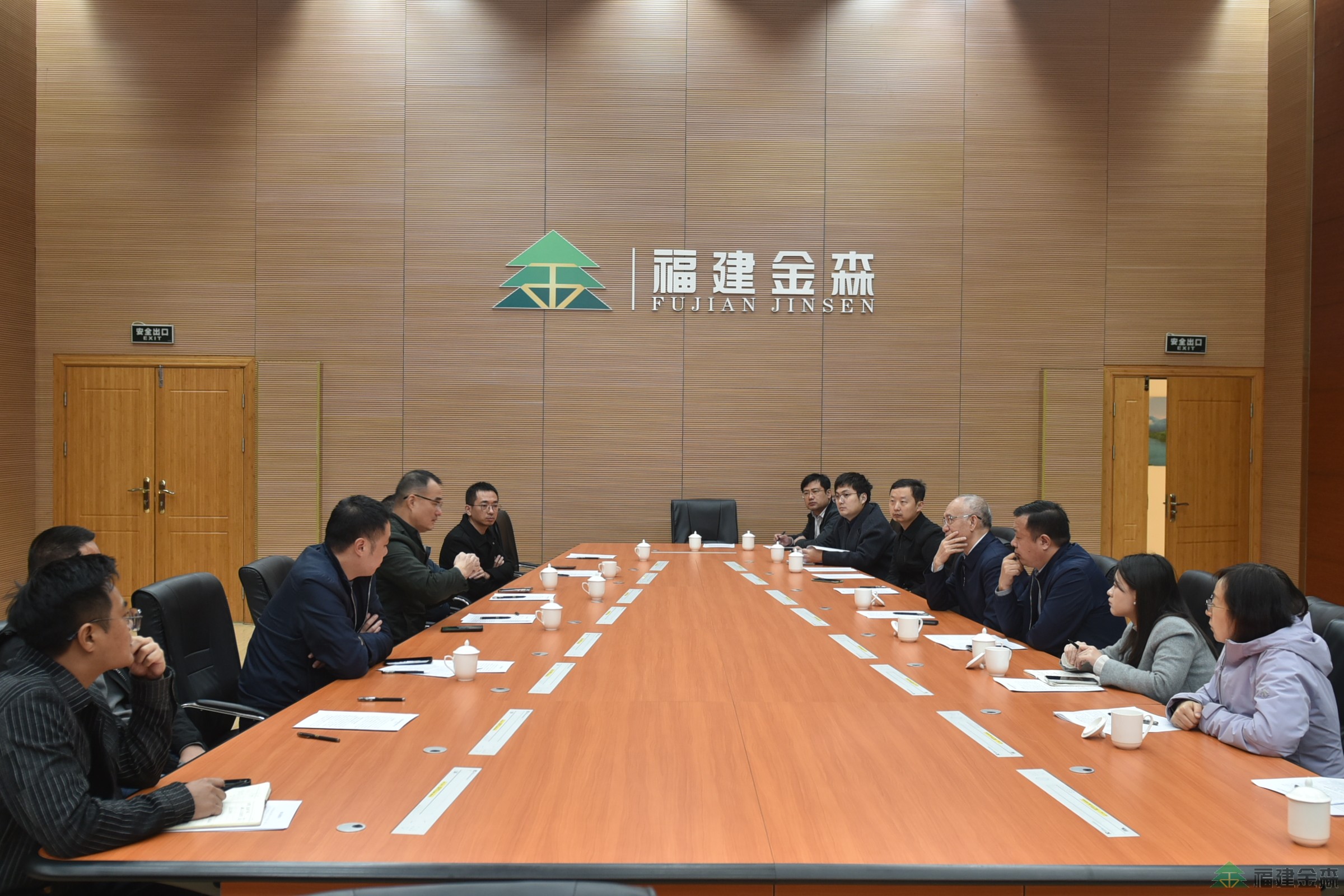 中科院生态环境研究中心团队至福建金森调研